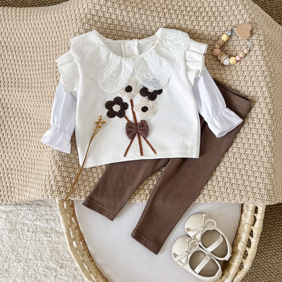 Spring and Autumn Towel Embroidered Bundle Pants Set