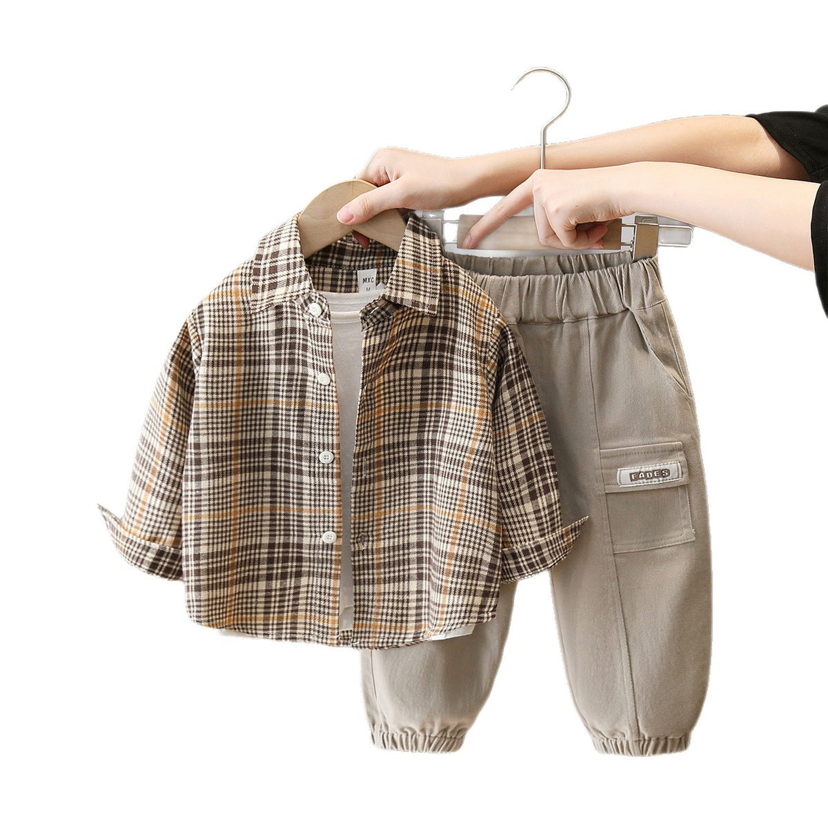 Boy Plaid Shirt & Pocket Detail Pants 2-Piece Set