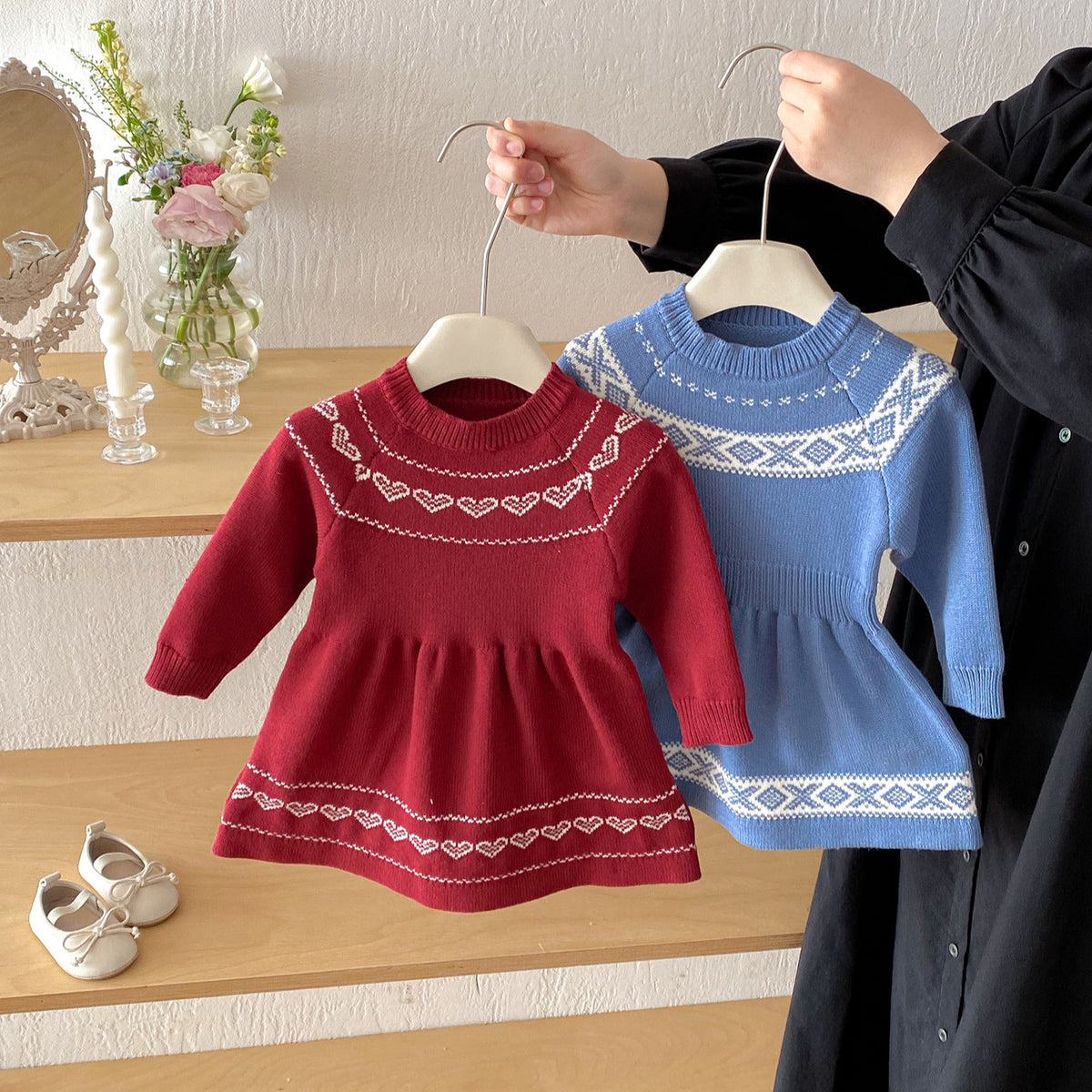 Girl Pattern Knit Long Sleeve Dress