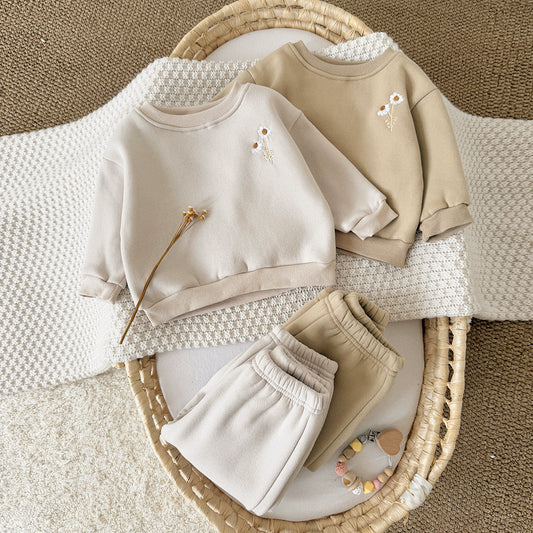 Sweatshirt casual suit with chrysanthemum embroidery two-piece set