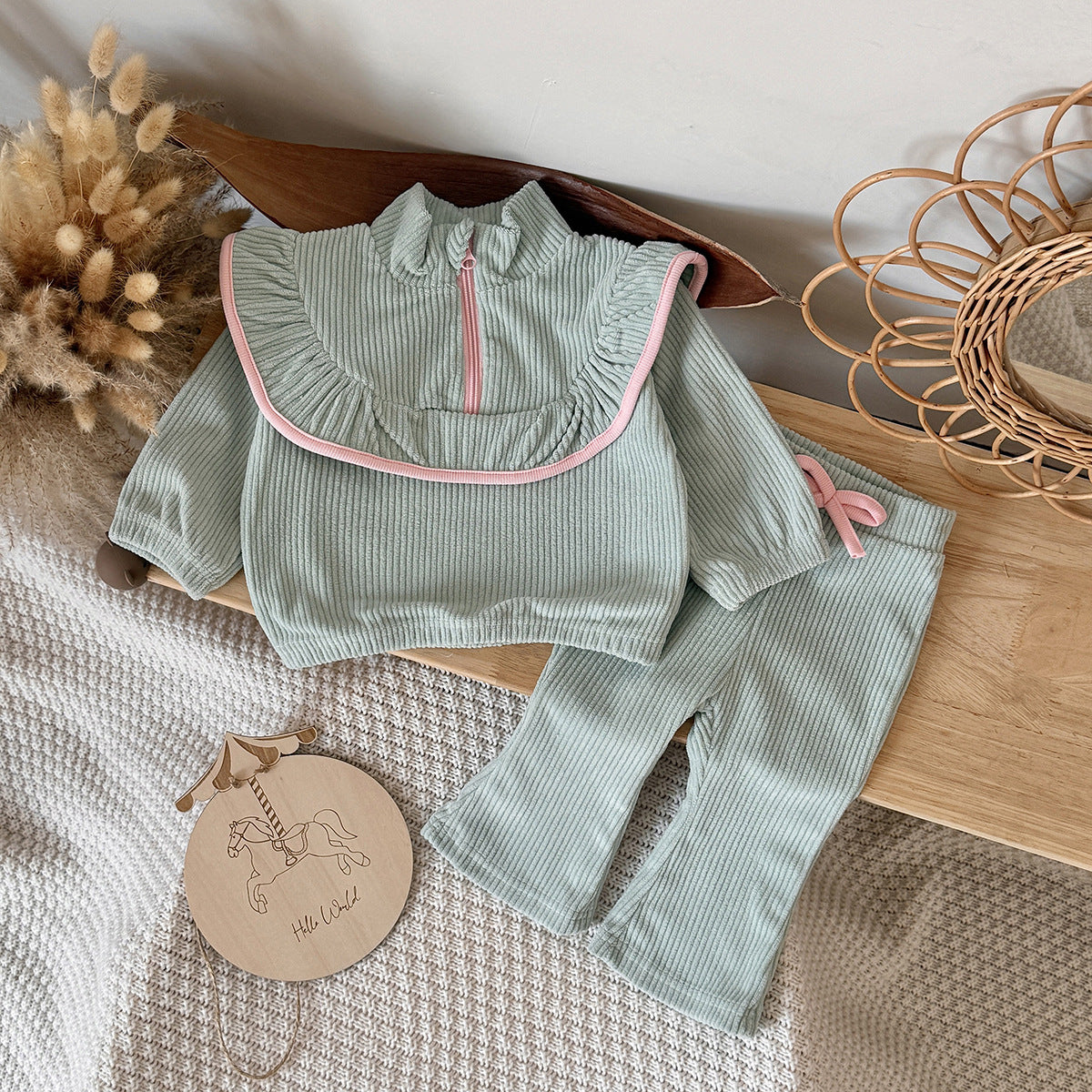 Solid color corduroy suit sweatshirt and pants two-piece set