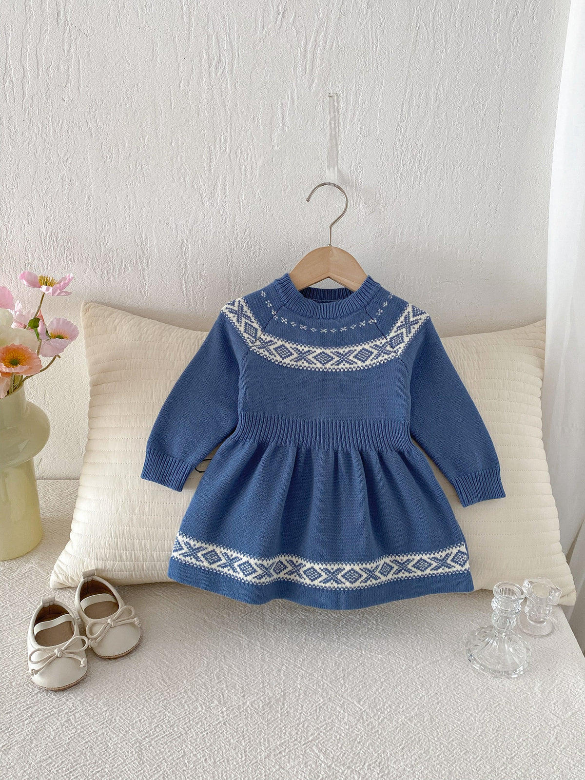 Girl Pattern Knit Long Sleeve Dress
